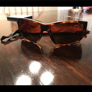 Suncloud milestone polarized sunglasses